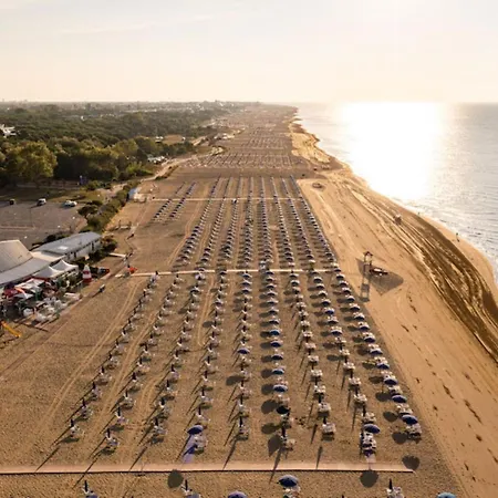 Welcoming Flat Next To The Sea Apartment Bibione
